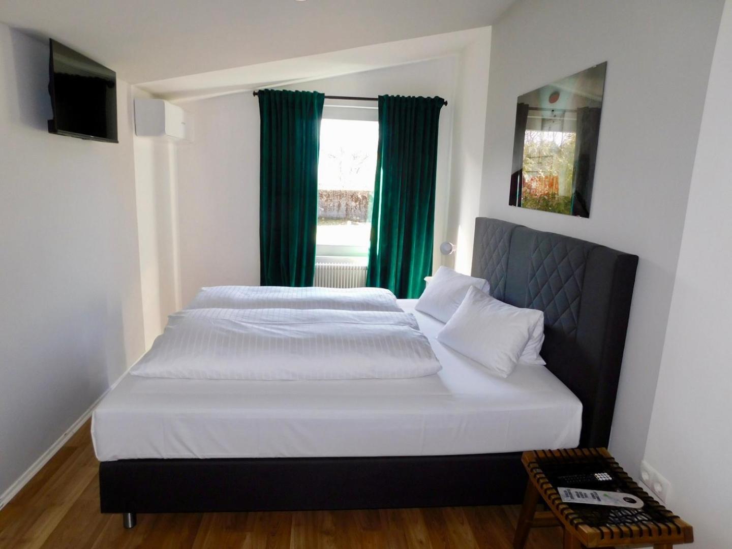 Pension Rohrer Am Murradweg - Ehrenhausen An Der Weinstrasse Экстерьер фото